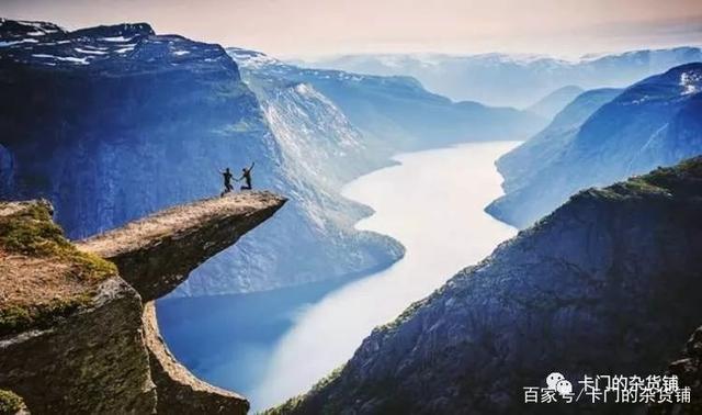 才做出这个 才做出这个